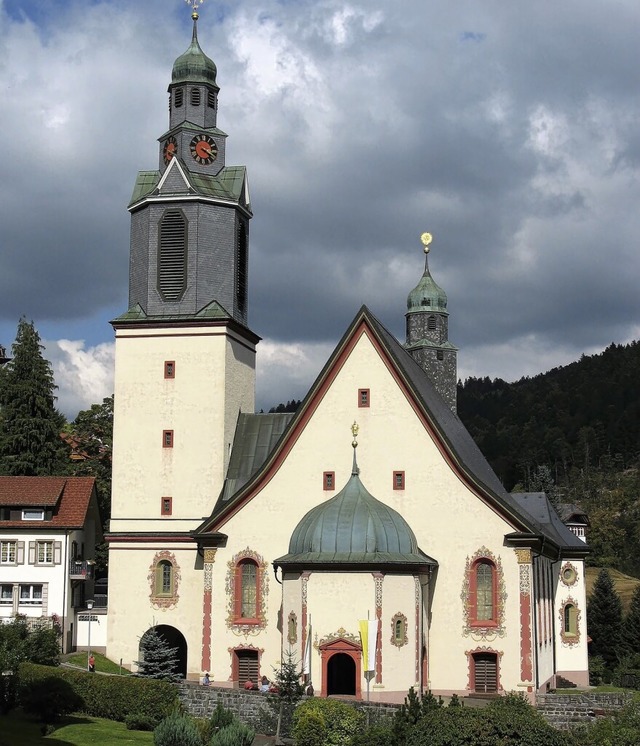 Das Pfarrzentrum knnte zu einem Wallf...der Wallfahrtskirche umgebaut werden.   | Foto: Andreas Bhm