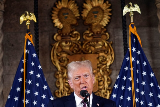 Trump hat in der Regel nie ein gutes W...ns Gouverneur &uuml;brig. (Archivbild)  | Foto: Evan Vucci/AP/dpa