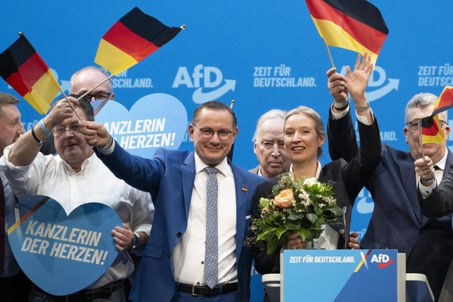 Tino Chrupalla, AfD-Bundesvorsitzender...nd Alice Weidel, AfD-Bundesvorsitzende  | Foto: Sebastian Kahnert (dpa)