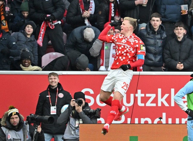 Jonathan Burkardt traf beim 2:0 des FSV Mainz 05 gegen den VfL Bochum doppelt.  | Foto: Torsten Silz/dpa