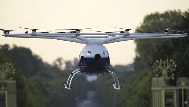 Im Rahmen der Olympischen Spiele in Pa...a Volocopter. Sie testet auch in Lahr.  | Foto: Mosa'ab Elshamy (dpa)