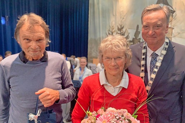 Beim Neujahrsempfang der Gemeinde Umki...gen ehrenamtlichen Ttigkeiten geehrt.  | Foto: Mario Schneberg