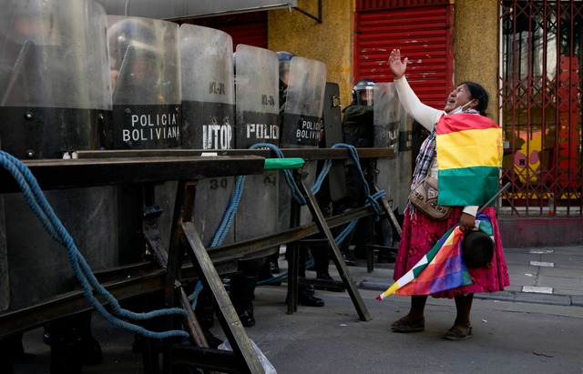 Anti-Regierungs-Demonstration in Bolivien.  | Foto: Juan Karita/AP/dpa