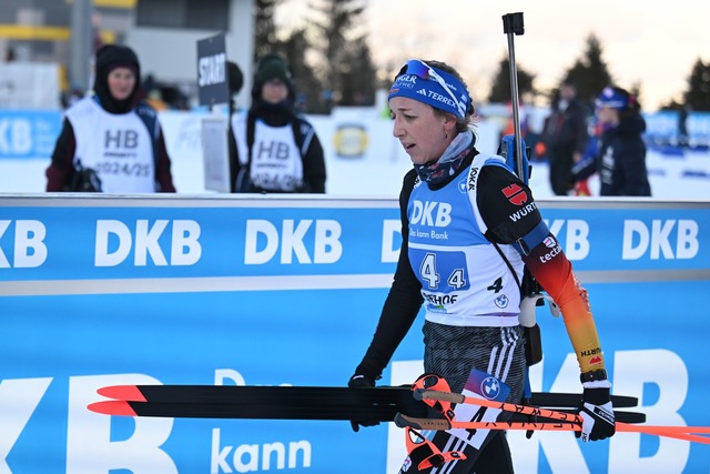 Bei den Rennen in Oberhof lief es f&uu...eltmeisterin nicht wie gew&uuml;nscht.  | Foto: Martin Schutt/dpa