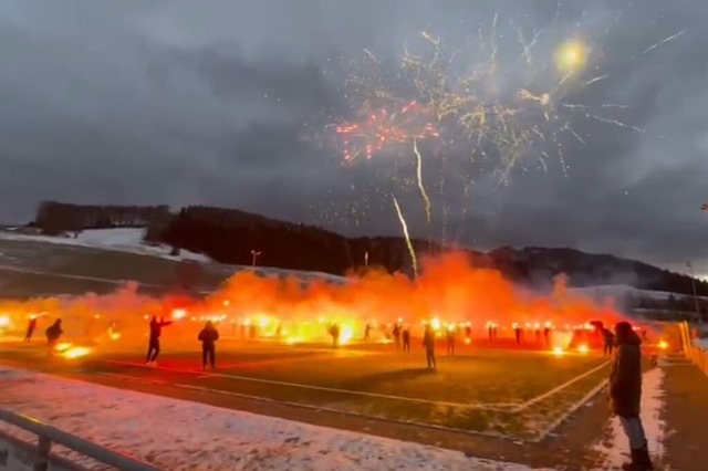 Ein Screenshot aus dem Video, das Plat...ortplatz des FC Bernau aufgenommen hat  | Foto: Michael Brkle