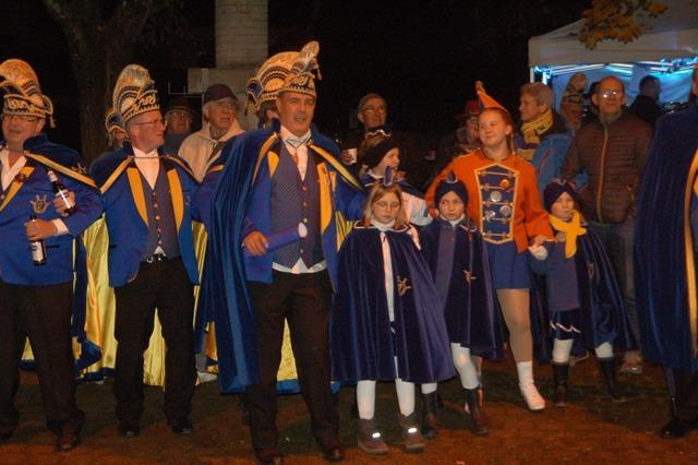 Die Karsauer Fasnacht nimmt die  "Zwangseingemeindung" mit Rheinfelden aufs Korn