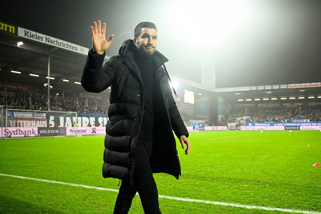 Trainer Nuri Sahin hat mit Borussia Do...sechs Bundesliga-Niederlagen kassiert.  | Foto: Gregor Fischer/dpa