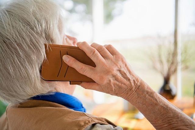 Schockanruf: Unbekannte ergaunern hohen Geldbetrag von 85-jhriger Offenburgerin