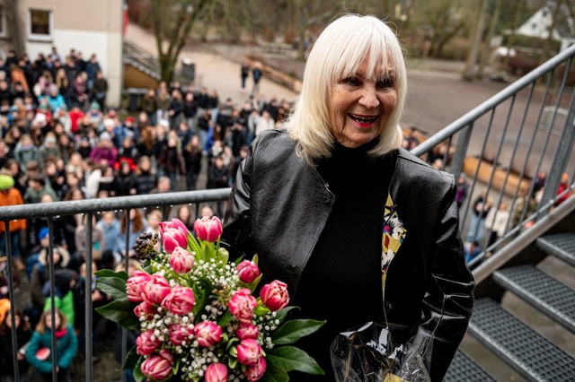 Verena Zapf hielt es nur wenige Monate im Ruhestand aus.  | Foto: Fabian Sommer/dpa