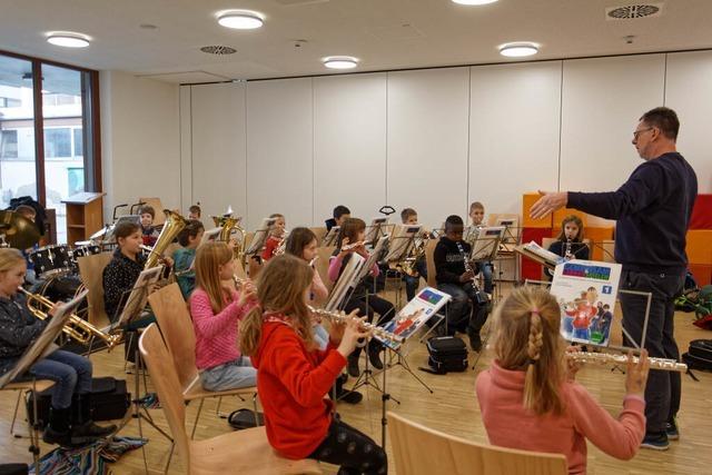 Stadtmusik Endingen begeistert mit Konzerten und erfolgreicher Jugendarbeit