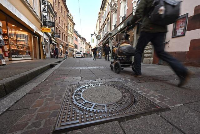 Kanal in der Freiburger Altstadt wird mit einem Spezialverfahren saniert