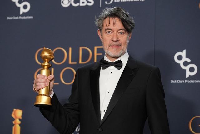 Drehbuchautor Peter Straughan hatte f&...Konclave" einen Golden Globe gewonnen.  | Foto: Chris Pizzello/Invision/AP/dpa