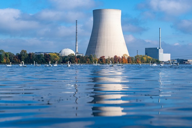 Um eines dieser Kraftwerke geht es. (Archivbild)  | Foto: Armin Weigel/dpa