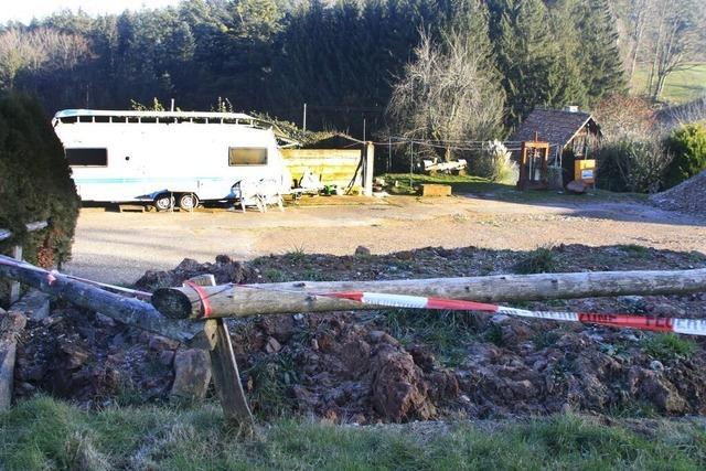 Auf dem Seelbacher Hasenberg wird nach dem verheerenden Brand ein Bauernhof neu errichtet