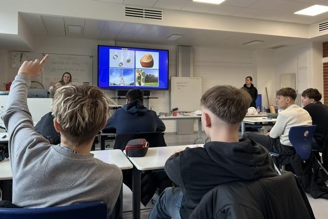 Vom Knochen zum Eiffelturm: Wie an der Mllheimer Realschule MINT-Berufe schmackhaft gemacht werden