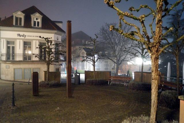 Jetzt heit er "Marktplatz": Badenweiler spielt "Namen wechsel dich" bei Platzbenennung