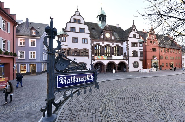 Die Stadt Freiburg hat ihr Erscheinung... Das Foto zeigt das Innenstadtrathaus.  | Foto: Thomas Kunz