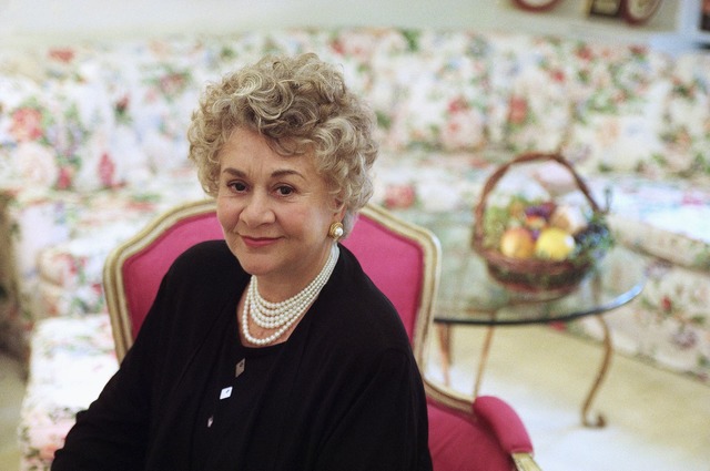 Machte sp&auml;t in Hollywood Karriere: Joan Plowright  | Foto: Suzanne Plunkett/AP/dpa