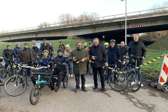 Im Licht sieht man mehr vom Radweg