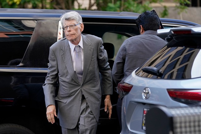 Stephen King fordert die Absage der Oscar-Verleihung.  | Foto: Patrick Semansky/AP/dpa