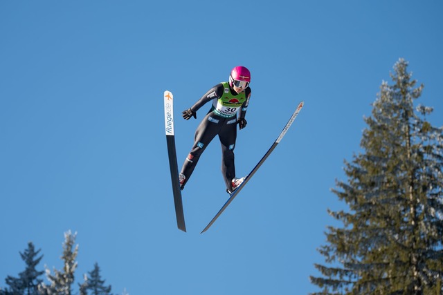 Nathalie Armbruster schafft einen Podestplatz.  | Foto: Silas Stein/dpa