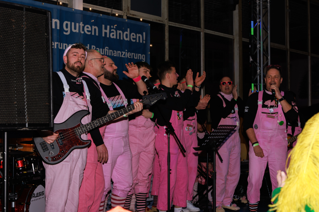 Tolle Stimmung herrschte beim Gugge-Festival in der Stadthalle in Breisach.