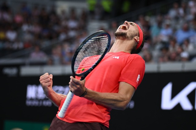 Zverev jubelt &uuml;ber den Viertelfinaleinzug  | Foto: Joel Carrett/AAP/dpa