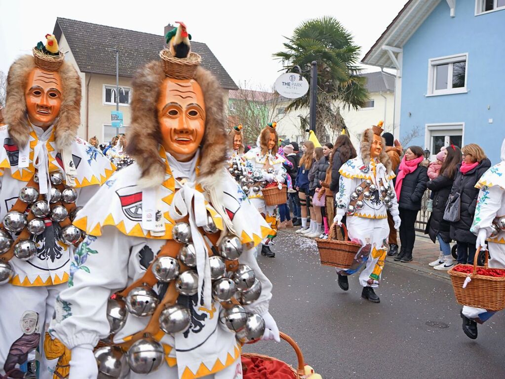 Stundenlang war Rust am Sonntagnachmittag in eine bunte Narrenhochburg verwandelt, in der fast 4000 Teilnehmer mit der Zunft den runden Geburtstag feierten.