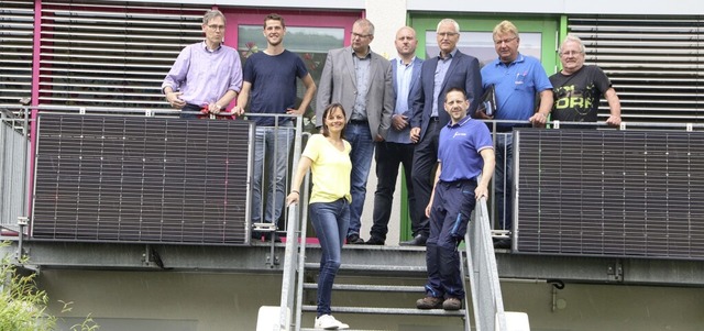 Auch am AWO-Kinderhaus Rhein-Au in Bad...ziert ein Balkonkraftwerk Solarstrom.   | Foto:  Susanne Eschbach