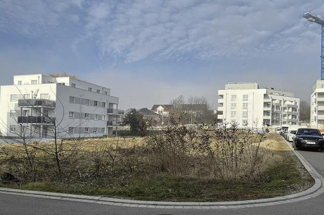 Grnes Licht fr drei Mehrfamilienhuser