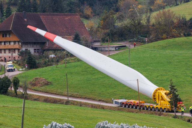 Windkraft-Ausbau am Rosskopf braucht breitere Wege fr Rotorbltter-Transport