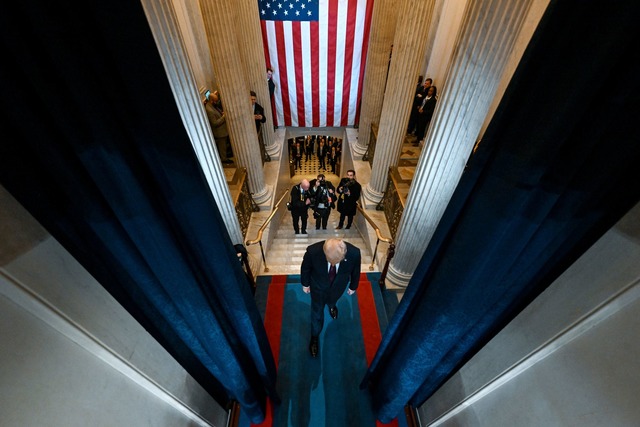 Donald Trump will unmittelbar nach sei... folgenschwere Entscheidungen treffen.  | Foto: Kenny Holston/Pool The New York Times/AP/dpa