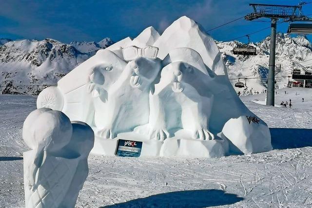 Schneeskulpturenwettbewerb: Erdi, Nussi und Nilla fr Grafenhausen auf dem Treppchen in Ischgl