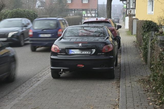 Breitere Gehwege statt Parkpltzen