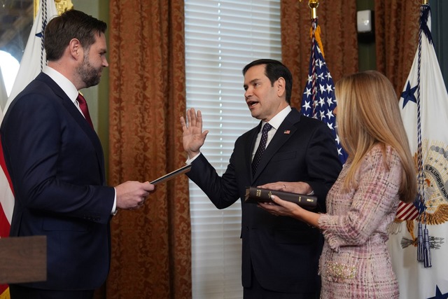 Marco Rubio ist der neue US-Au&szlig;e... das best&auml;tigt und vereidigt ist.  | Foto: Evan Vucci/AP/dpa