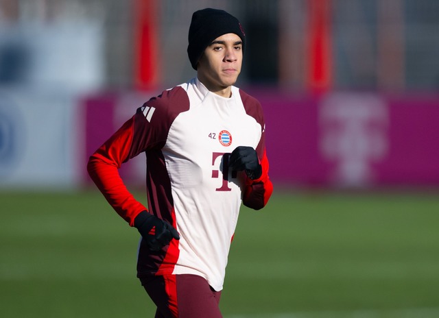 Jamal Musiala noch beim Training in M&uuml;nchen.  | Foto: Sven Hoppe/dpa