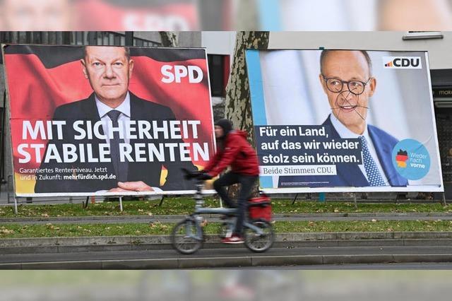 Unbekannte beschmieren Wahlplakate in Winden