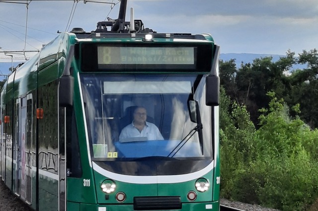 Die Basler Tram in Weil am Rhein  | Foto: Hannes Lauber