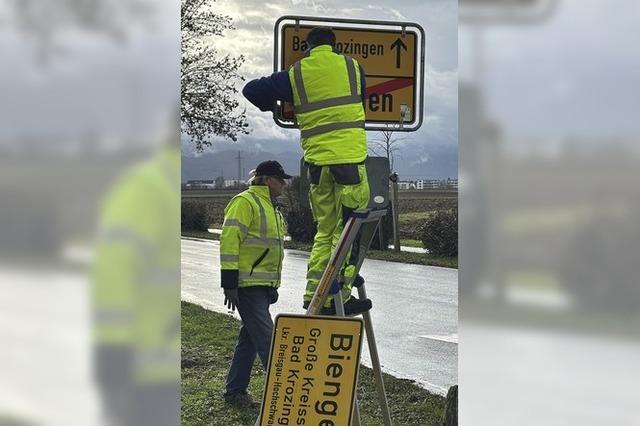 Groe Kreisstadt erhlt neue Ortsschilder