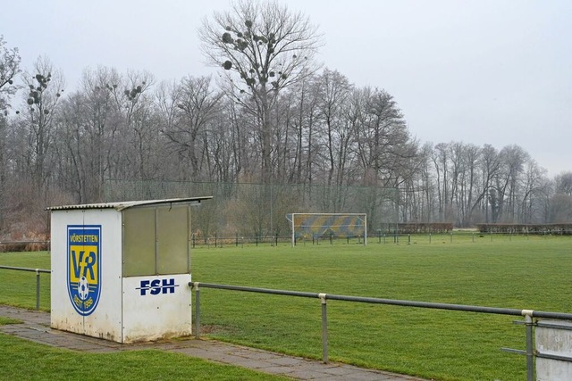 Um seinen Sportplatz in Schuss zu halt...und krzt ihre Zuschsse fr Vereine.   | Foto: Markus Zimmermann