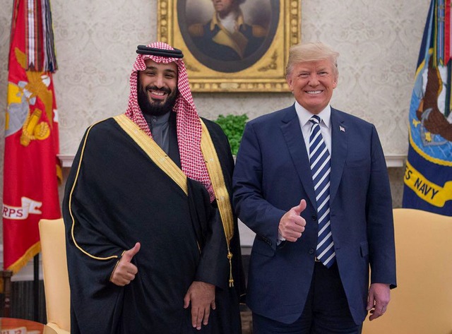 Trump kennt Salman schon aus seiner er...it als US-Pr&auml;sident. (Archivbild)  | Foto: ---/SPA/dpa