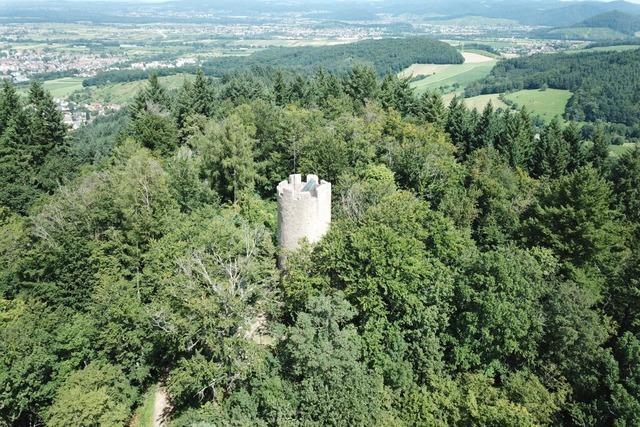 Der schiefe Turm der Zhringer Burg in Freiburg bleibt gesperrt