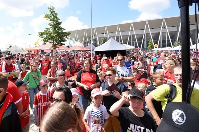 Zur Saisonerffnung ldt der SC Freiburg Fans ans Europa-Park-Stadion ein