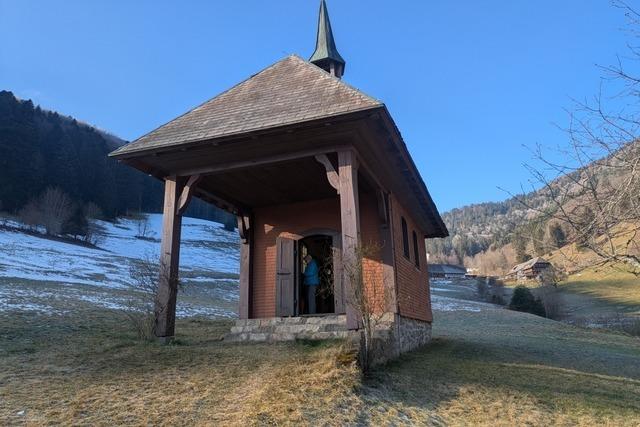 Margarete Behringer lutet seit 40 Jahren die Glocken der  Marien-Kapelle in Rollsbach