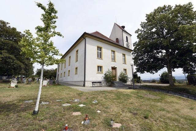 Wie die Kirchengemeinde Freiburg-Opfingen auf originelle Weise Platz in ihrer Bergkirche schaffen will