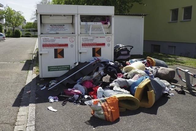 In Weil wurden einige Altkleidercontainer abgebaut, seit die Stadt Gebhren verlangt