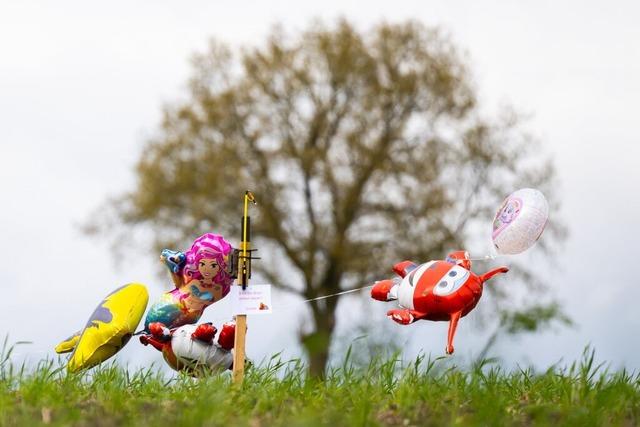 Suche nach vermisstem Sechsjhrigen erfolgt mit Luftballons und Feuerwerk