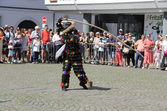 berlingen am Bodensee feiert die Schwedenprozession – mit dem Hnsele