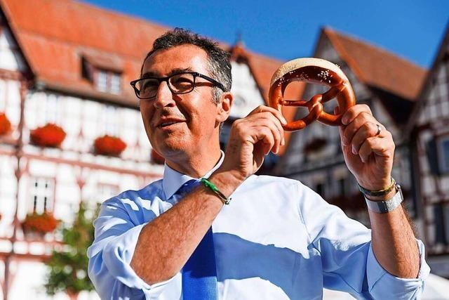 Cem zdemir und die Kretschmann-Nachfolge: Nicht viel mehr als Andeutungen