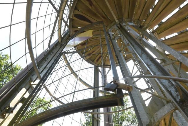 Eichbergturm: Stadtverwaltung kndigt Anzeige an